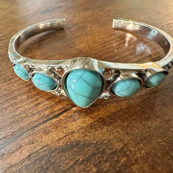 Handcrafted‎ Boho Native American Cuff Open Bangle, Turquoise Stones, Gift Box - Picture 2 of 6